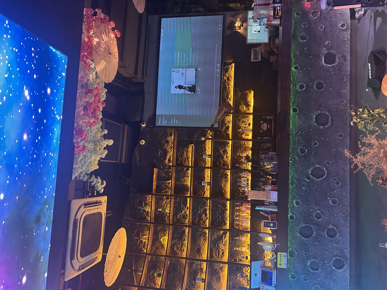 饭店前厅收银吧台撤场实拍